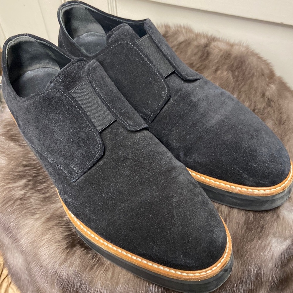 Vince Black Suede Loafers sz 39